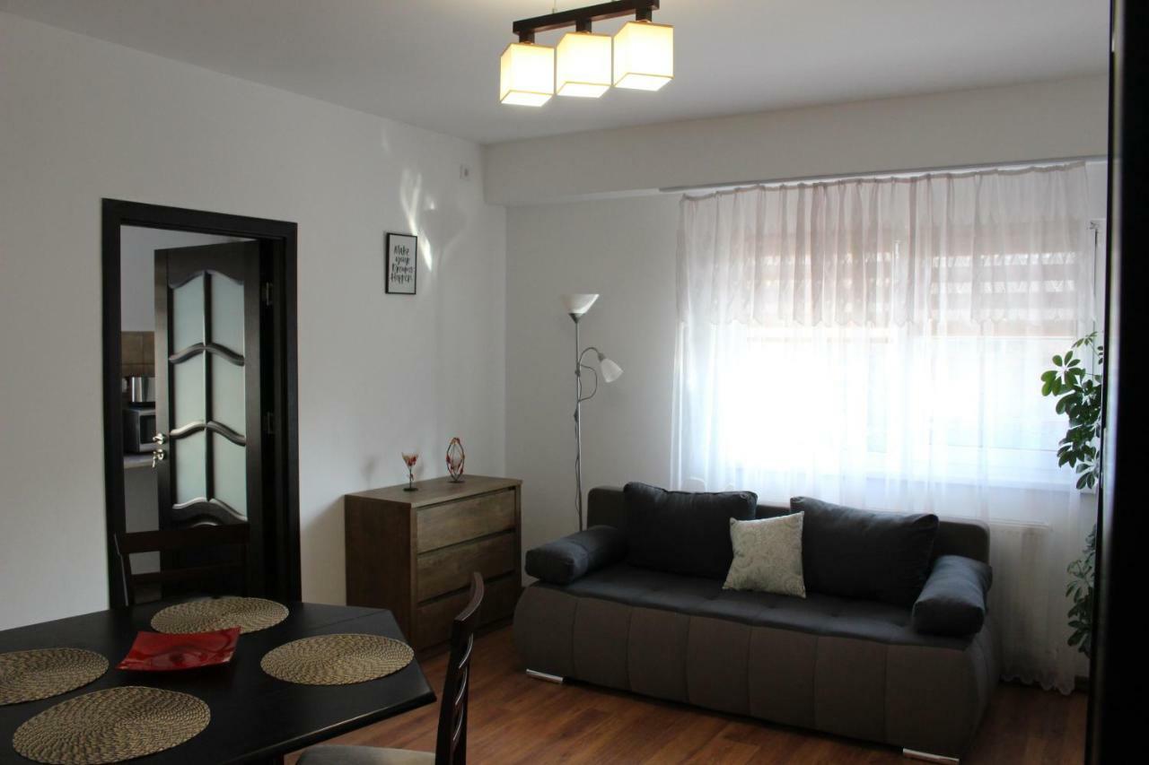 Still Apartament Craiova Eksteriør billede
