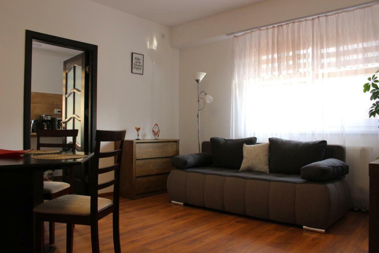 Still Apartament Craiova Eksteriør billede