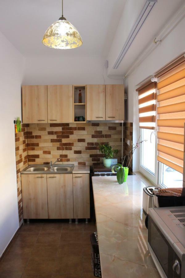 Still Apartament Craiova Eksteriør billede