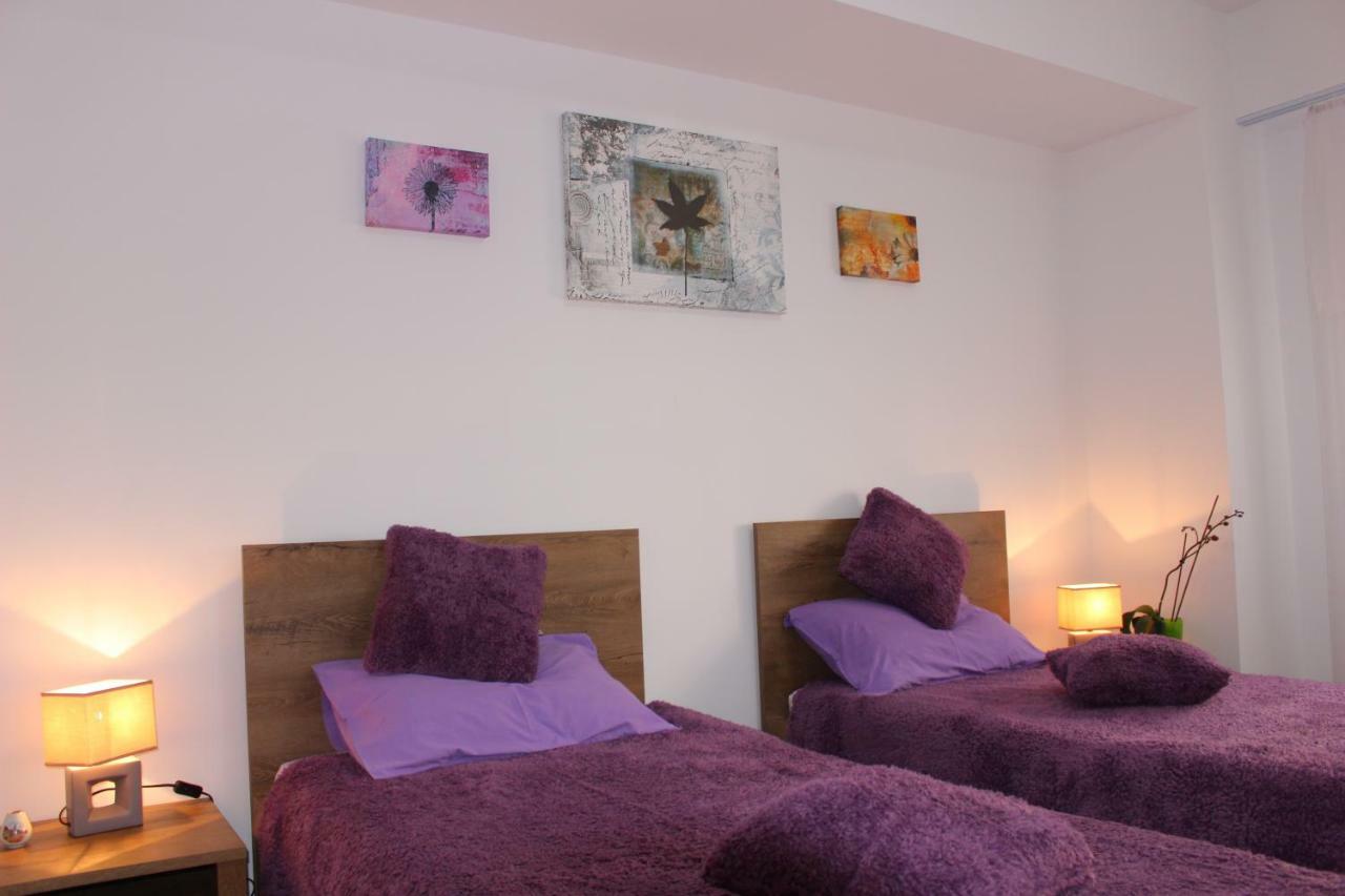 Still Apartament Craiova Eksteriør billede